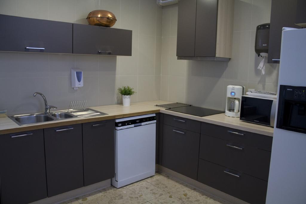 Ww Hostel & Suites Coimbra Esterno foto
